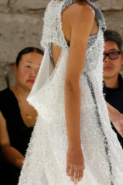 Look 73
